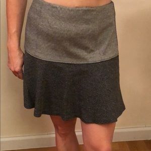 Theory two-tone grey skirt!
